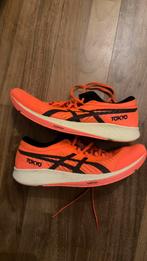 ASICS Tokyo Carbon hardloopschoenen - Oranje - Maat 43.5, Ophalen of Verzenden, Zo goed als nieuw, Oranje, Sportschoenen