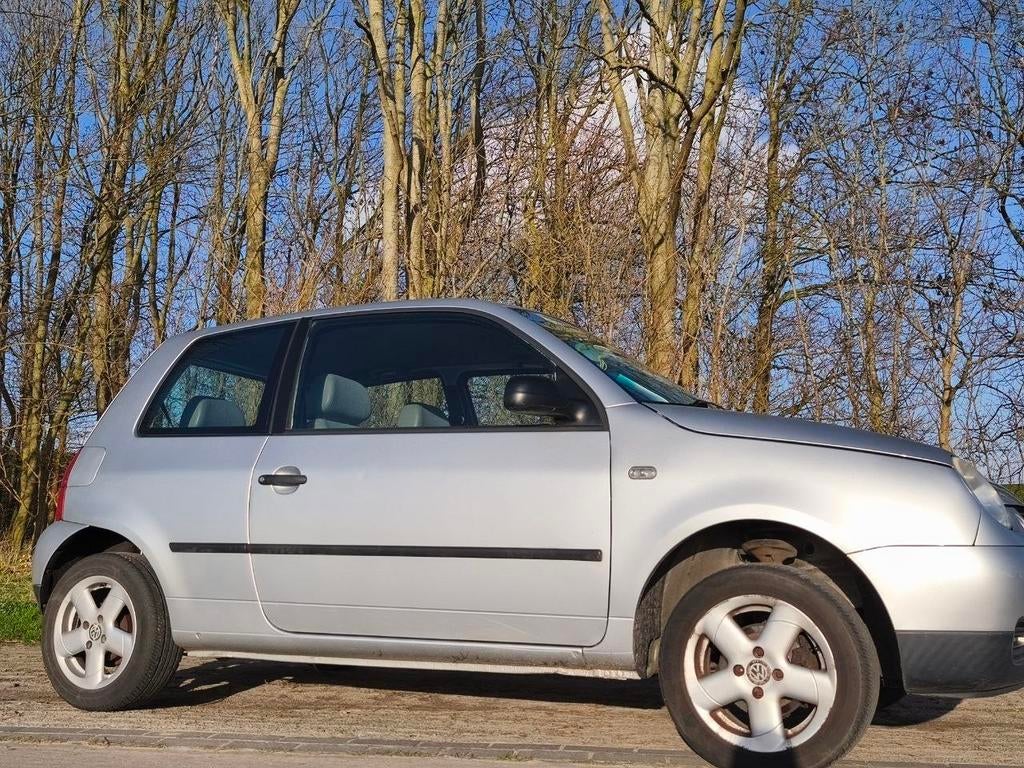 Volkswagen Lupo 1.4 44KW 2004 Grijs, Voorwielaandrijving, 450 kg, 31 €/maand, 4 cilinders