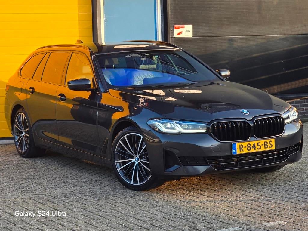 BMW 5-serie Touring 520i Business Edition Plus / NAP / Aut /, Auto's, BMW, Bedrijf, Te koop, 5-Serie, ABS, Achteruitrijcamera