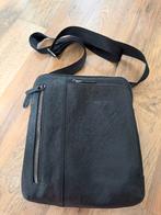 Piquadro zwarte schoudertas VERZENDEN MOGELIJK), Zwart, Zo goed als nieuw, Leer, Ophalen