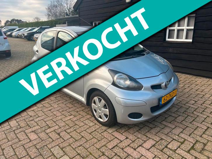 Toyota Aygo 1.0-12V Now, Auto's, Toyota, Bedrijf, Te koop, Aygo, ABS, Airbags, Airconditioning, Centrale vergrendeling, Elektrische ramen
