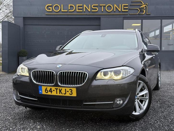 BMW 5-serie Touring 520i High Executive 2e Eigenaar,Navi,Led, Auto's, BMW, Bedrijf, Te koop, 5-Serie, ABS, Airbags, Airconditioning