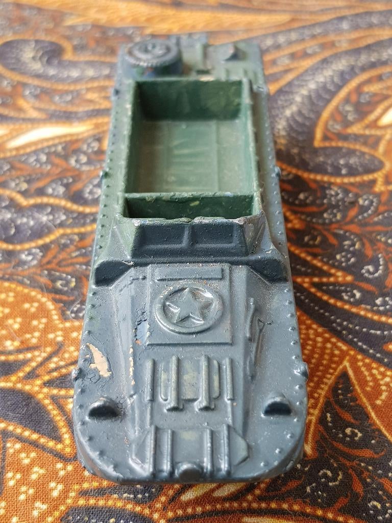 Amfibie voertuig oud militaria model van Dinky Toys 12,5 cm., Ophalen of Verzenden
