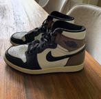 Nike Air Jordan 1 High - Maat 44, Kleding | Heren, Schoenen, Ophalen of Verzenden, Gedragen, Zwart, Sneakers of Gympen