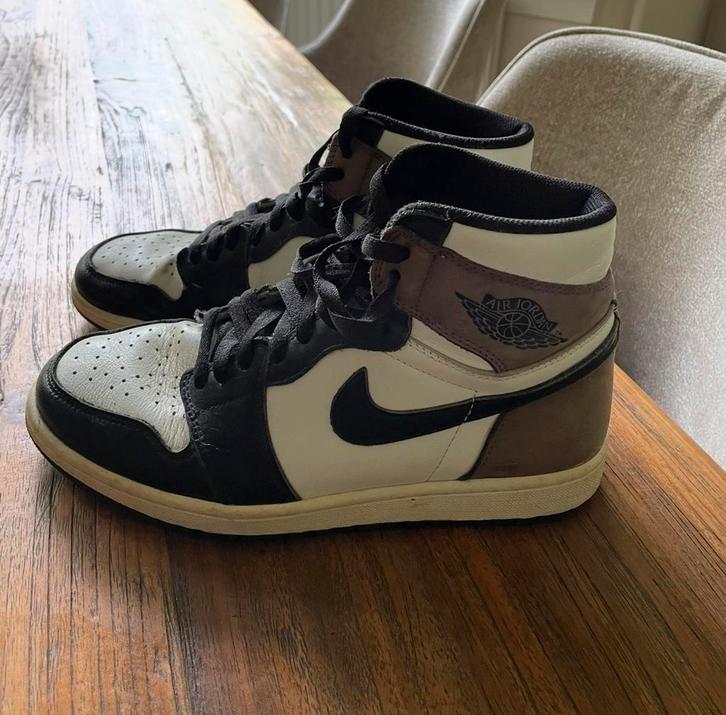 Nike Air Jordan 1 High - Maat 44, Kleding | Heren, Schoenen, Gedragen, Sneakers of Gympen, Zwart, Ophalen of Verzenden