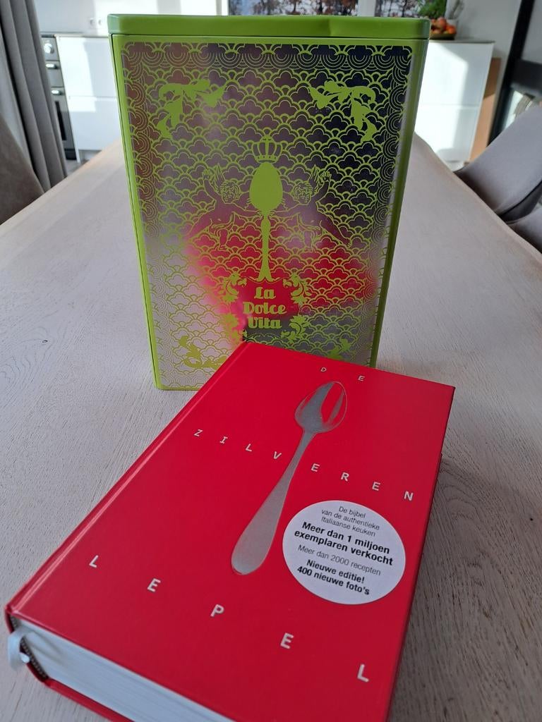 ZILVEREN LEPEL in COLLECTORSBLIK, Boeken, Kookboeken, Ophalen of Verzenden, Zo goed als nieuw, Italië