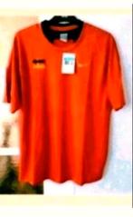 Nieuw Nike rood t-shirt maat M, Maat 48/50 (M), Nike, Nieuw, Ophalen of Verzenden