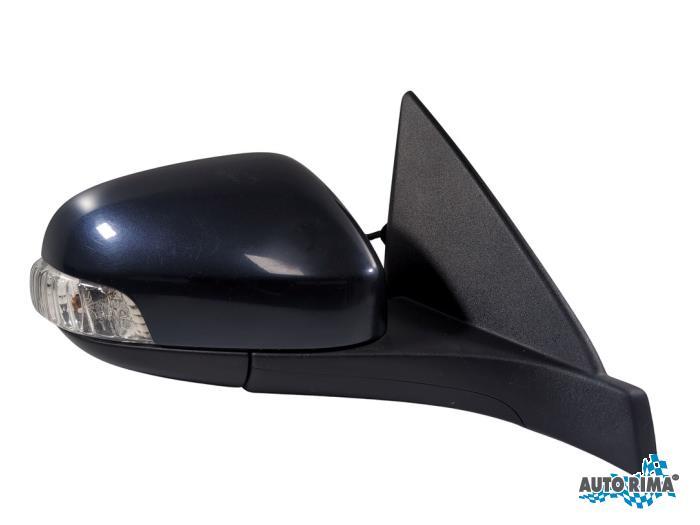 Buitenspiegel rechts van een Volvo C30