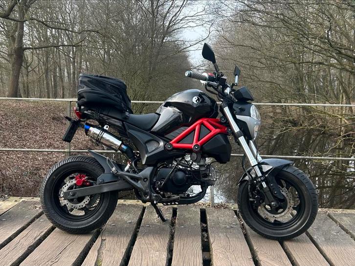 Yingang pony monster 4 takt schakel brommer, Fietsen en Brommers, Brommers | Overige merken, Gebruikt, Ophalen