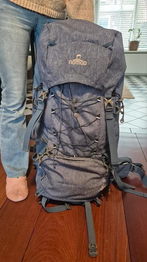 Nomad Karoo 65 SF rugzak jeans blauw, Sieraden, Tassen en Uiterlijk, Tassen | Rugtassen, Zo goed als nieuw, Nomad, 40 cm of meer