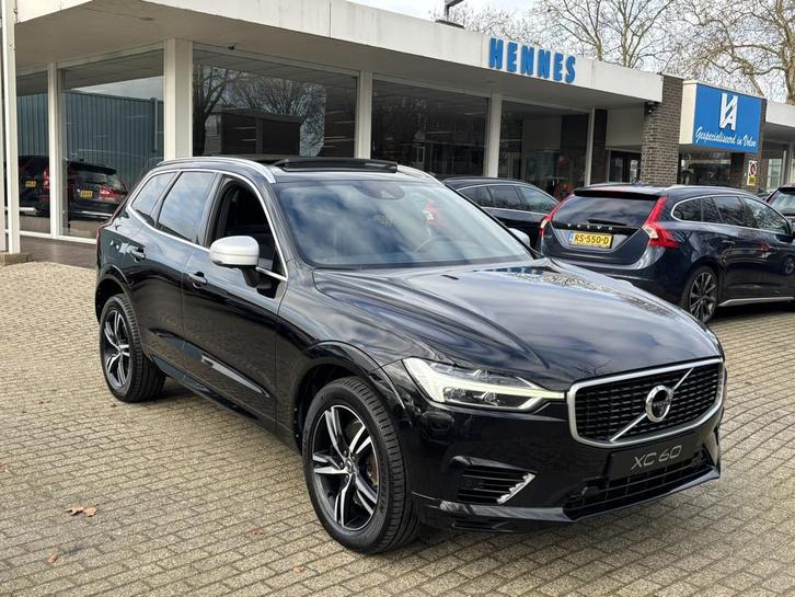 Volvo XC60 T8 408pk AWD R-Design Pano 360 Pilot Assist, Auto's, Volvo, Bedrijf, Te koop, XC60, 360° camera, 4x4, ABS, Adaptive Cruise Control