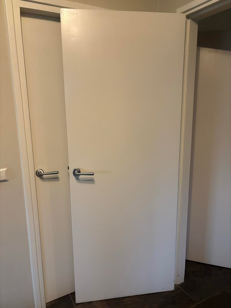 Witte boardbinnendeur met deurklink, Ophalen, Gebruikt, 80 tot 100 cm, Binnendeur