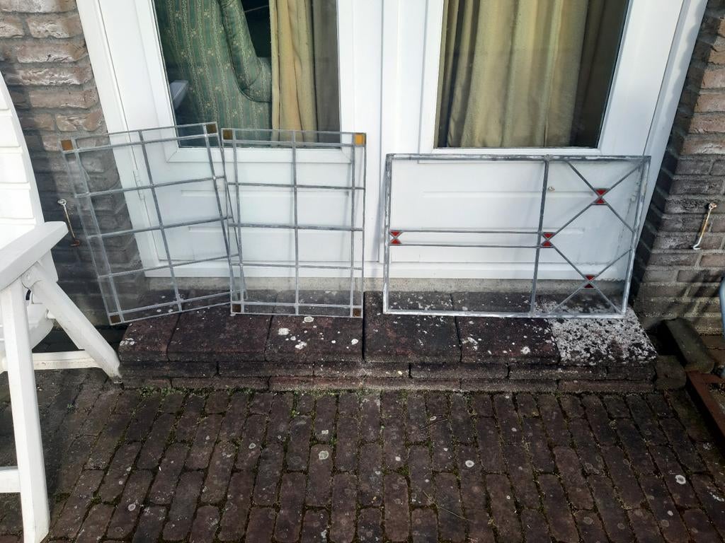 Glas in lood ramen twee van €44 bij 59,5 CM en één van €79,5, Ophalen
