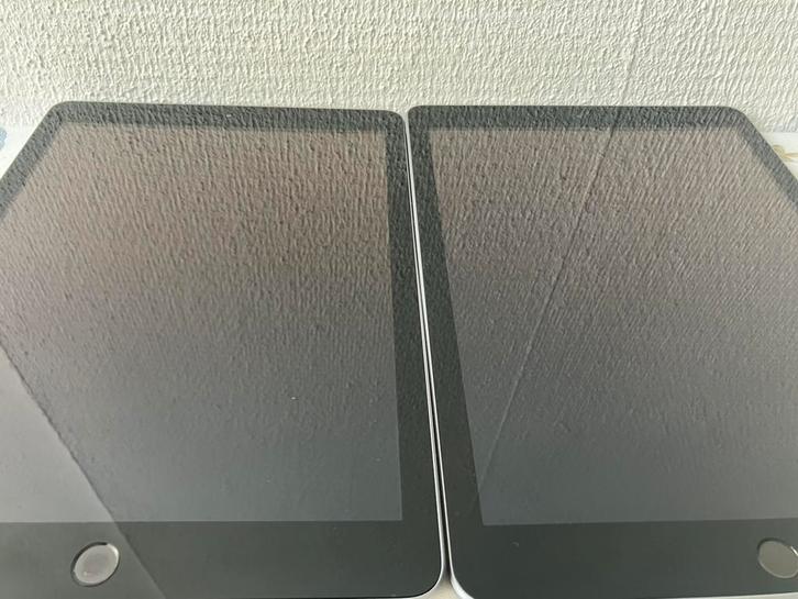 iPad 6e generatie 2018 (lees advertentie), Computers en Software, Apple iPads, Gebruikt, Apple iPad, Wi-Fi, 10 inch, 32 GB, Zwart