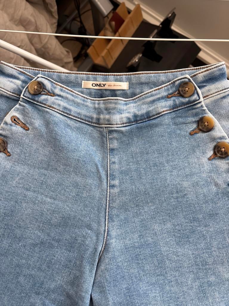 ONLY Blue Denim Wide Leg Jeans met Knopen - Zo goed als nieu, Blauw, Ophalen of Verzenden, Zo goed als nieuw, Maat 36 (S)
