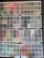 8 sorteerdoosjes met kraaltjes, Ophalen of Verzenden, Zo goed als nieuw, Kraal