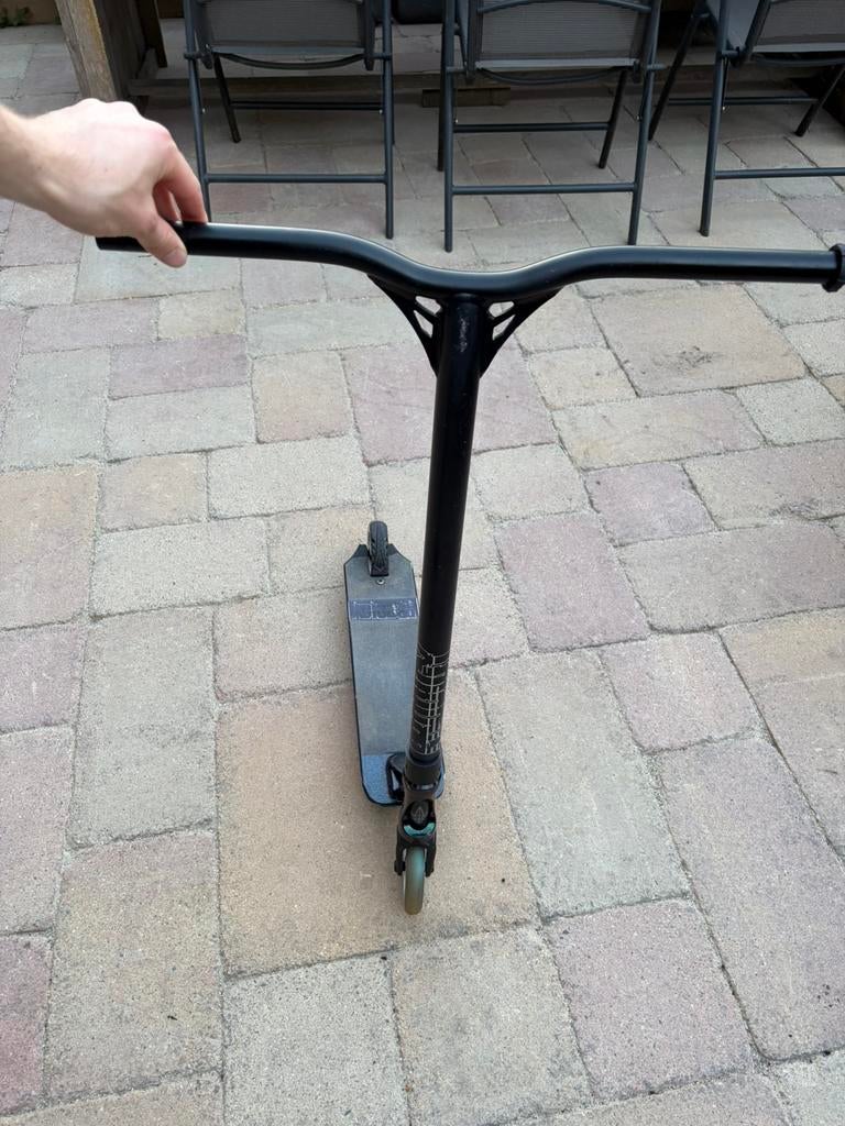 Blunt Envy Prodigy S8 Stuntstep–goede staat–freestyle step, Fietsen en Brommers, Steps, Ophalen, Zo goed als nieuw, Overige typen