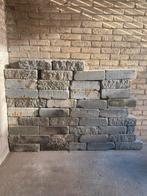 +- 40 stenen gratis ophalen, Doe-het-zelf en Verbouw, Metselstenen, Ophalen, Zo goed als nieuw, Bakstenen