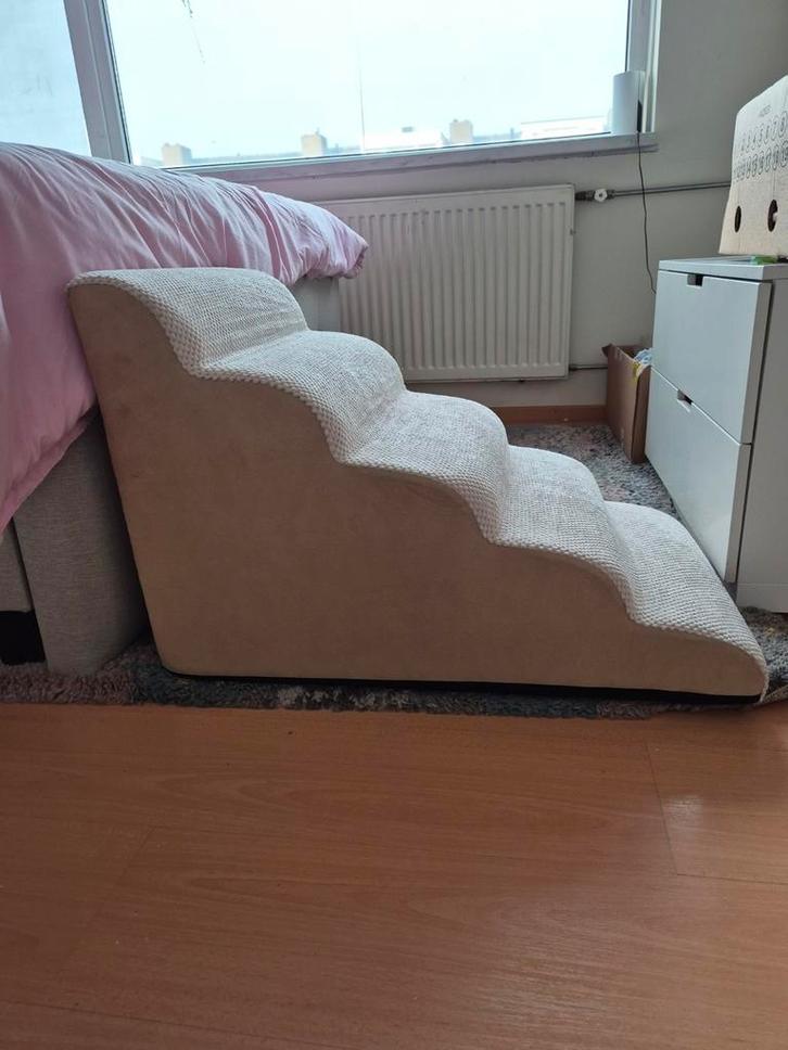 Honden trap, Dieren en Toebehoren, Honden-accessoires, Nieuw, Ophalen