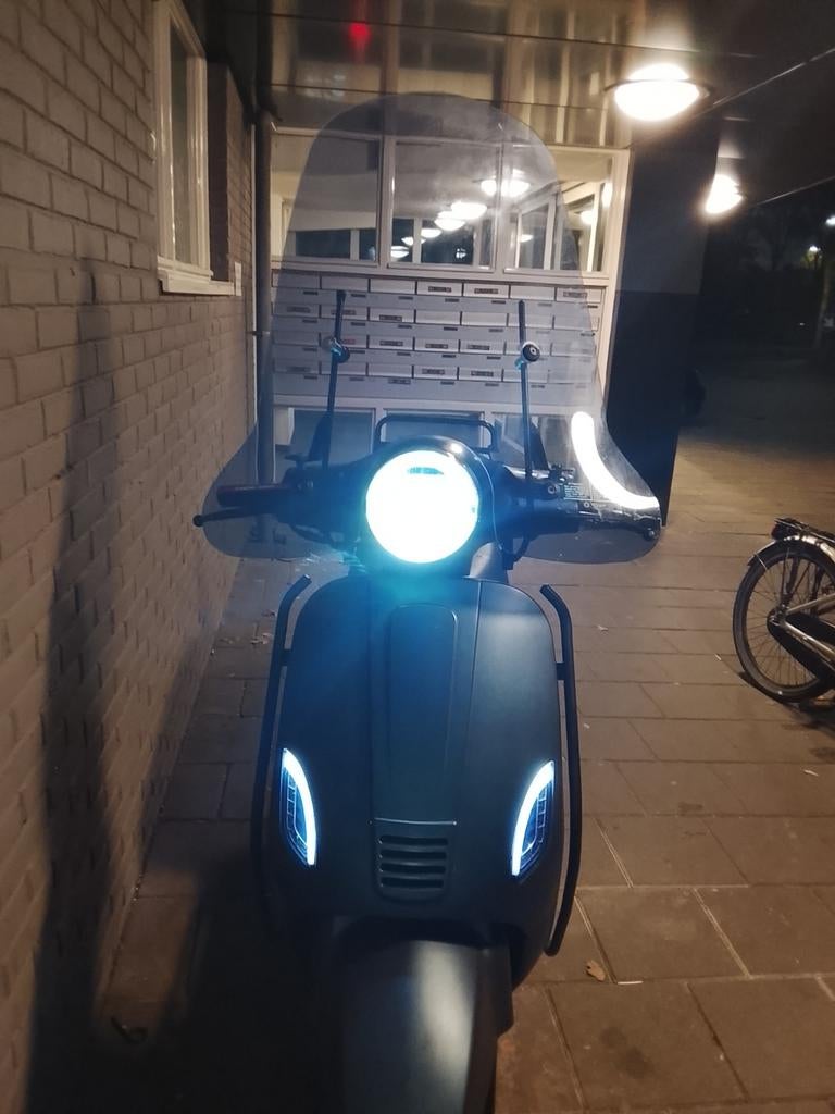 Santini Capri Digital 2023 - Bijzondere Kleur, Sportuitlaat, Ophalen of Verzenden