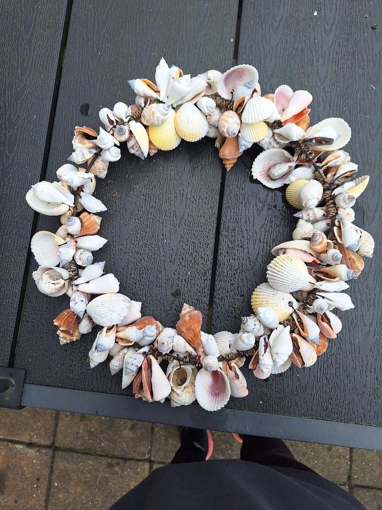 Schelpenkrans, Ophalen, Zo goed als nieuw