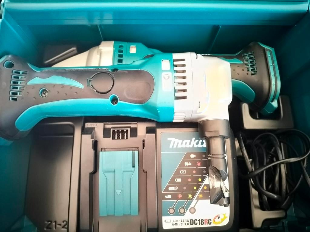 Makita gereedschap blikschaar en knabbelschaar nieuw, Ophalen