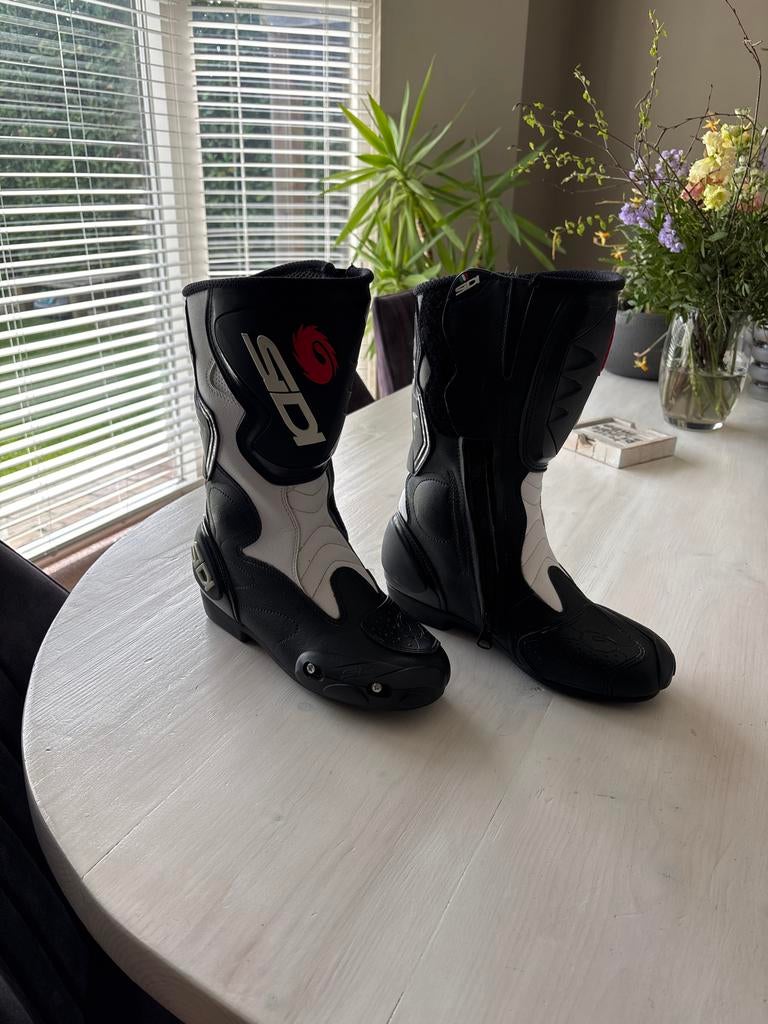 Als nieuwe Sidi dames motorlaarzen maat 40, Motoren, Ophalen, Nieuw zonder kaartje, Dames, Laarzen