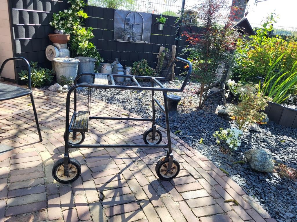 Plukslee op wielen, Antiek en Kunst, Ophalen of Verzenden