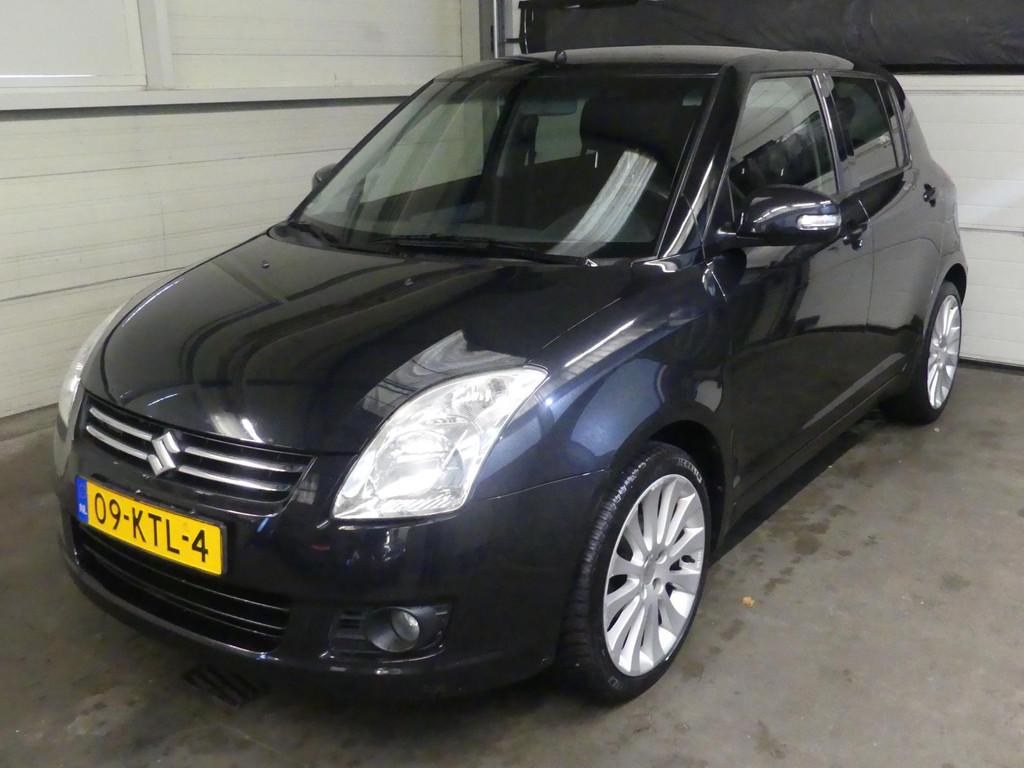 Suzuki Swift 1.3 Limited - 5Deurs - Airco - Alcantara Leer, Auto's, Voorwielaandrijving, Stof, Zwart, 400 kg