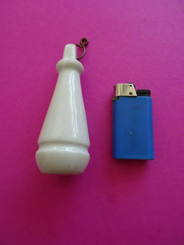 ANTIEK PORSELEINEN WC DOORTREKKER STORTBAK, Ophalen of Verzenden