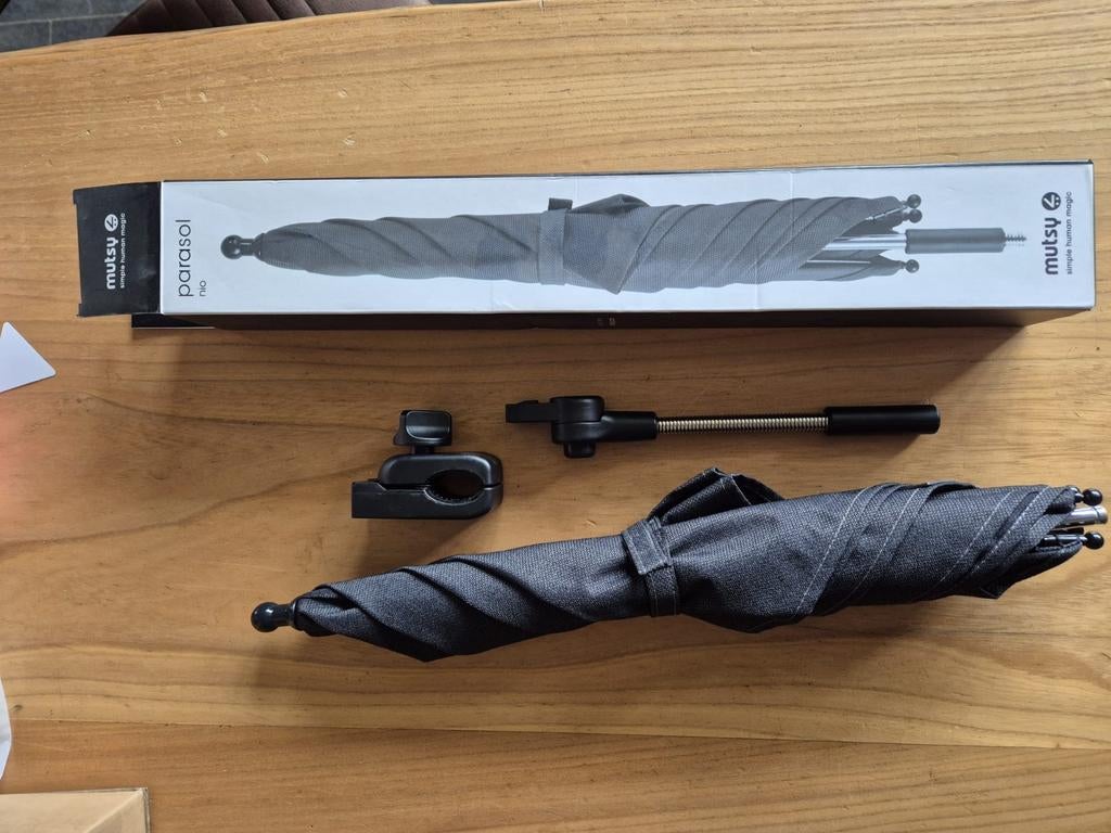 Mutsy Parasol - Nieuw in doos, Ophalen of Verzenden, Nieuw, Mutsy