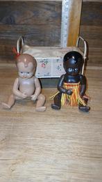 Antiek poppenhuis bedje met twee schildpadjes, Ophalen of Verzenden