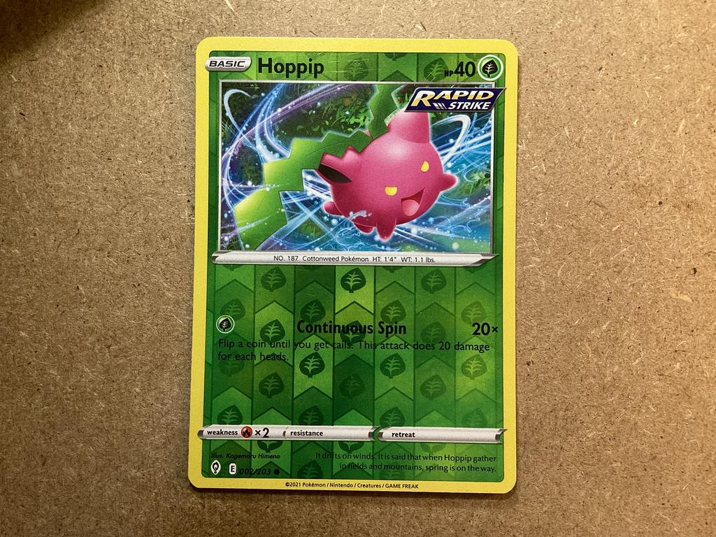 1x Hoppip [EVS 002/203] (Excellent, Reverse Holo), Ophalen of Verzenden, Zo goed als nieuw, Losse kaart, Foil