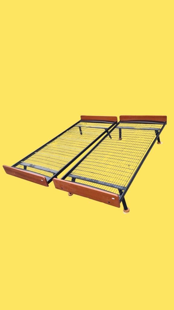 Opruiming Vintage daybeds jaren 60 teak, Huis en Inrichting, Banken | Sofa's en Chaises Longues, Gebruikt, Eenpersoons, ,, 75 tot 100 cm
