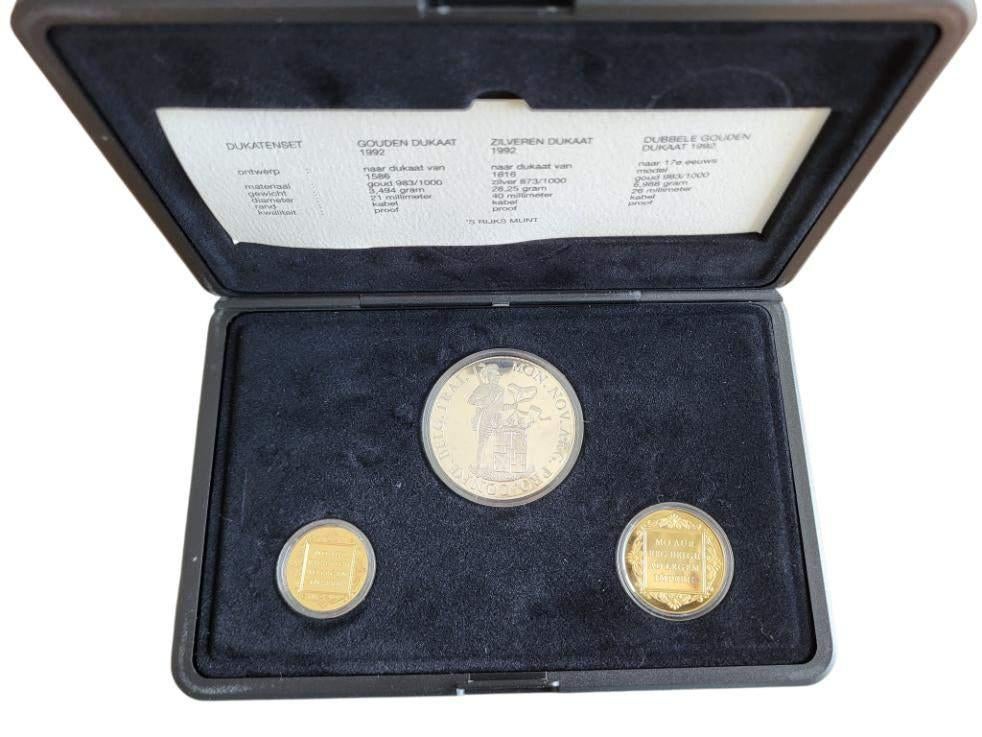 Nederland combinatieset gouden en zilveren dukaat 1992, Postzegels en Munten, Setje, Koningin Beatrix, Zilver, Overige waardes