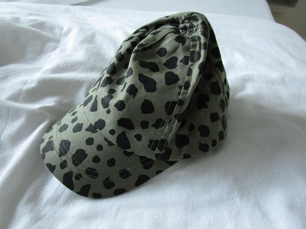 Hema - stoere pet maat 4 -9 maanden, Kinderen en Baby's, Babykleding | Petten en Hoeden, Ophalen of Verzenden, Maat 68, Hema, Jongetje