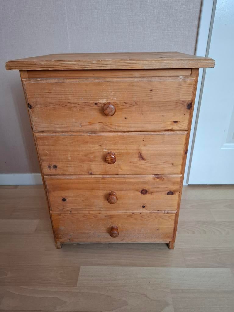 Leuk grenen kastje met 4 lades - H56xB42xD33 cm, Huis en Inrichting, Kasten | Ladekasten, Ophalen, Minder dan 50 cm, Gebruikt
