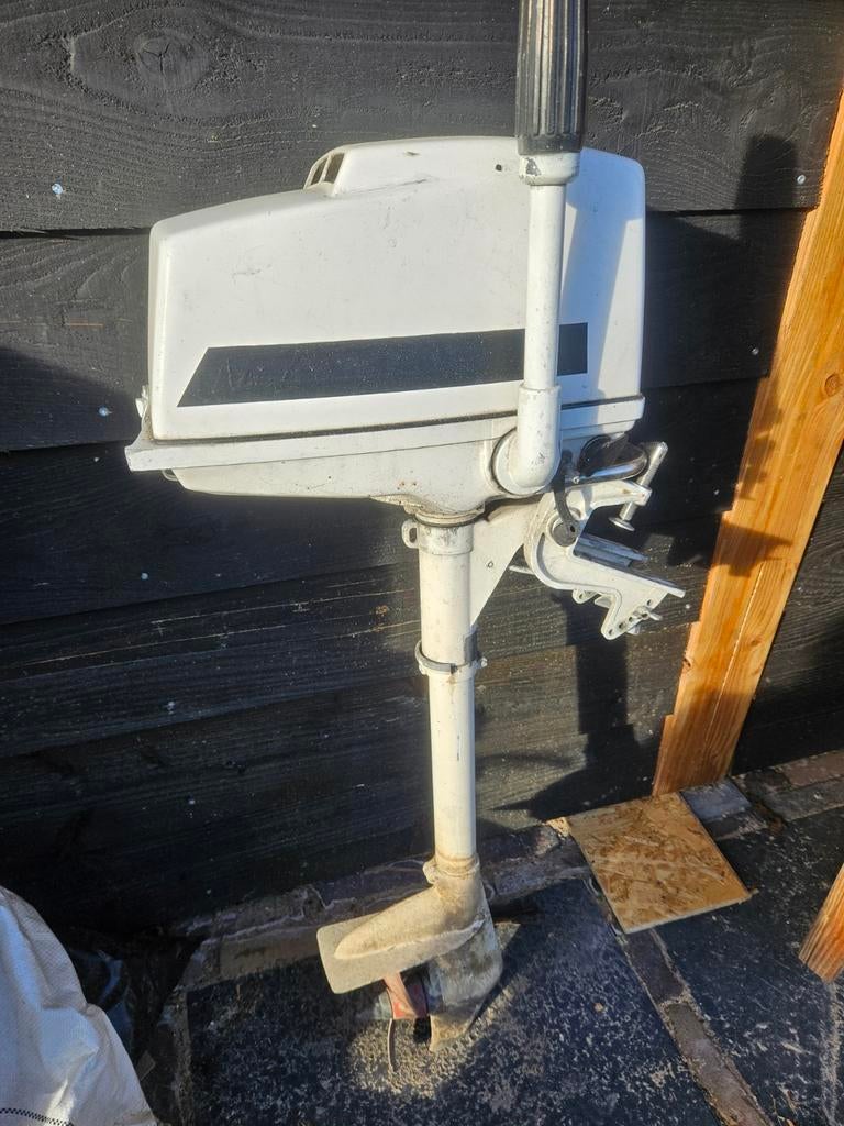 Tomos luchtgekoelde buitenboordmotor 4 pk, Watersport en Boten, Ophalen, Gebruikt, Motor en Techniek, Zeilboot of Motorboot