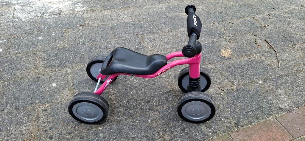 Puky loopfiets roze - vierwieler, Ophalen, Gebruikt, Loopfiets