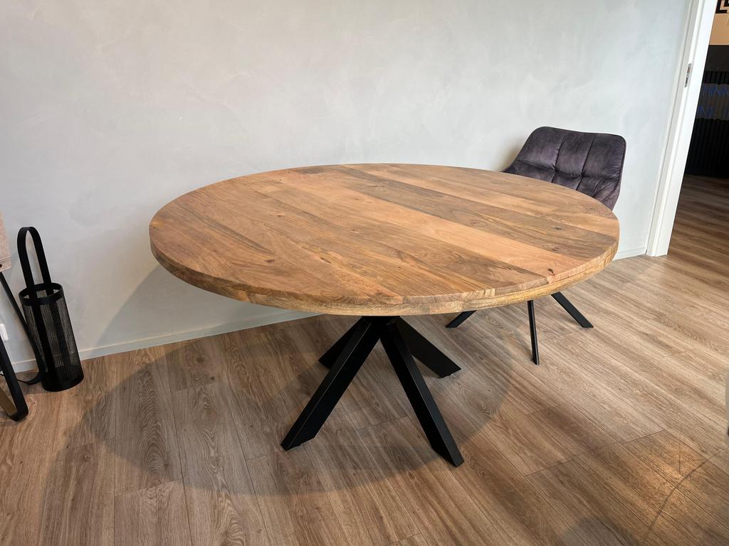 Eettafel Mango houten 140 moet weg, Huis en Inrichting, Tafels | Eettafels, Ophalen, Nieuw, Rond, 100 tot 150 cm