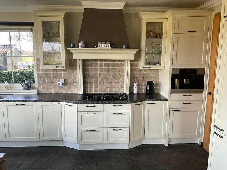 Keuken, Huis en Inrichting, Keuken | Complete keukens, Gebruikt, Overige typen, Crème, Kunststof, Ophalen