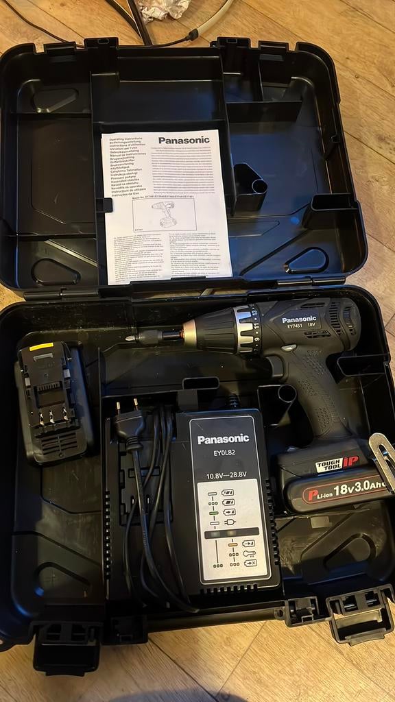 Boormachine, Ophalen of Verzenden, Zo goed als nieuw, Boormachine