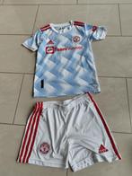 Manchester United voetbalshirt en broek, maat 128, Maat XS of kleiner, Verzenden, Zo goed als nieuw, Shirt