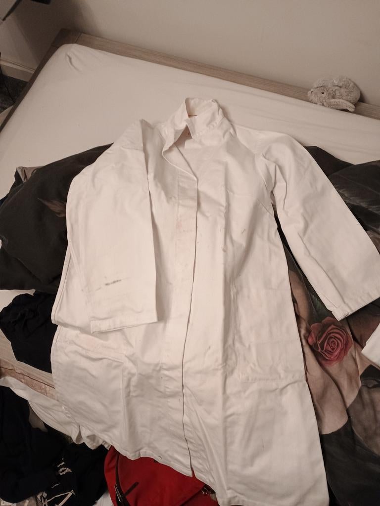 Witte labjassen maat D 38, Onbekend, Ophalen of Verzenden, Zo goed als nieuw