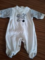 Schattig wit babypakje met olifantje en streepjes, Kinderen en Baby's, Babykleding | Overige, Ophalen of Verzenden, Gebruikt, Onbekend