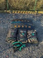 North Focus kiteboards + straps / boots / travelbag, Watersport en Boten, Ophalen, Kitesurf-set, Twintip, 10 m²