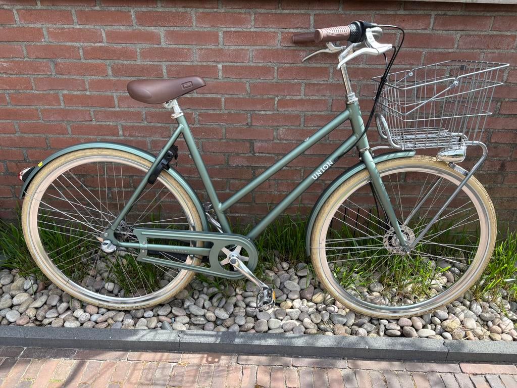 Union Flow 2021 met mandje en 3 versnellingen, Fietsen en Brommers, Fietsen | Dames | Damesfietsen, Versnellingen, 56 cm of meer