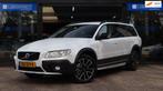 Volvo XC70 Crosscountry 2.4 D4 Polar+ 245pk|Tr.haak|Leder|Fu, Automaat, 1694 kg, Gebruikt, 197 €/maand