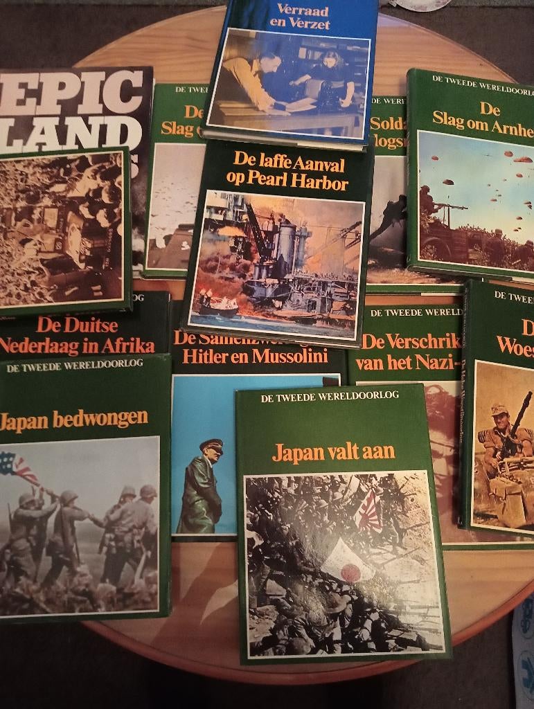 Verzameling oorlogsboeken Tweede Wereldoorlog, Ophalen of Verzenden, Tweede Wereldoorlog, Gelezen, Algemeen