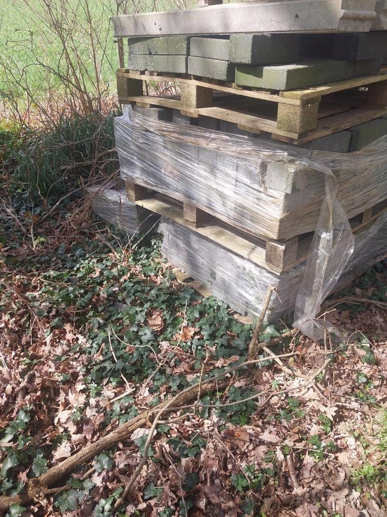 Grijze betonklinkers 8cm  dik, Ophalen, Zo goed als nieuw, Beton, Klinkers